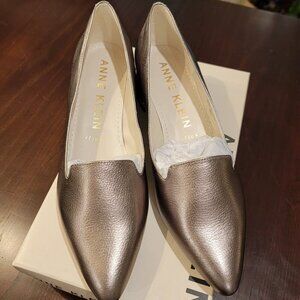 Ann Klein Akkimbra Metallic Taupe Pumps - sz8 NWT